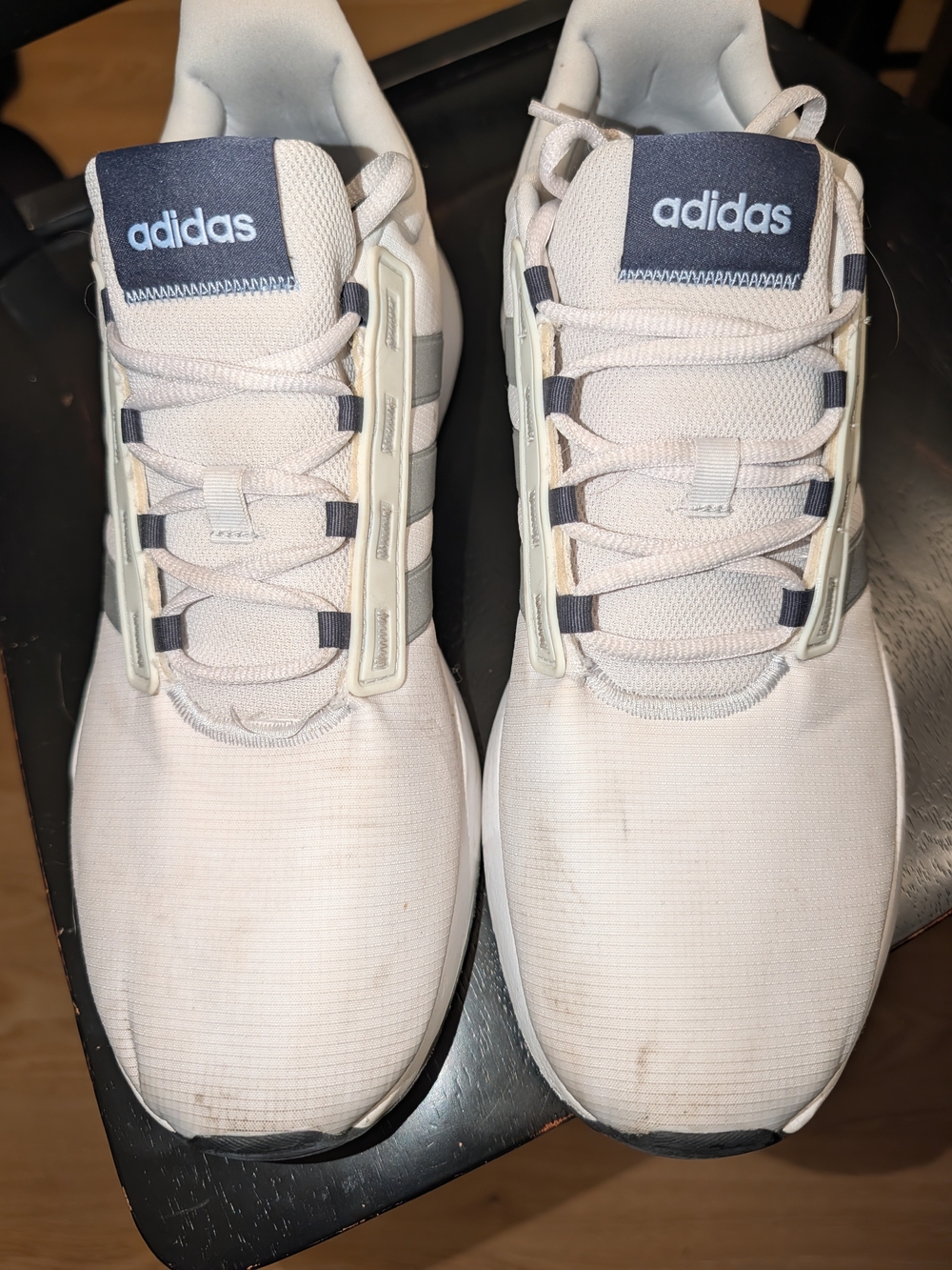 adidas Men’s Light Beige Trainer – Comfortable Casual Shoe